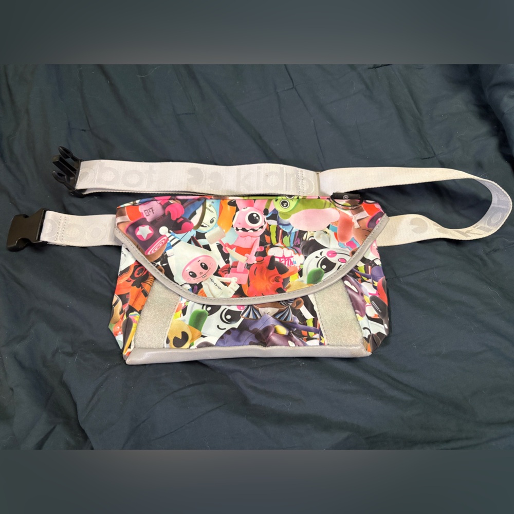 Kid Robot rare waist bag